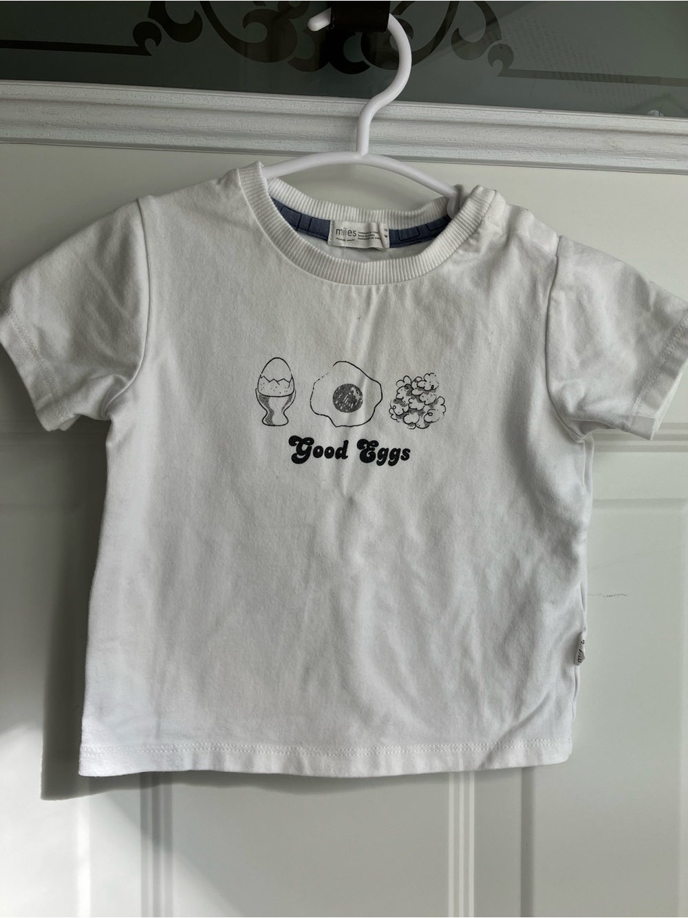 Miles the label good eggs white tshirt 12 months